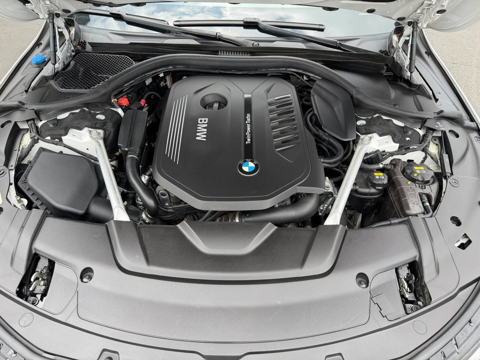 Used 2018 BMW 740i RWD image 62