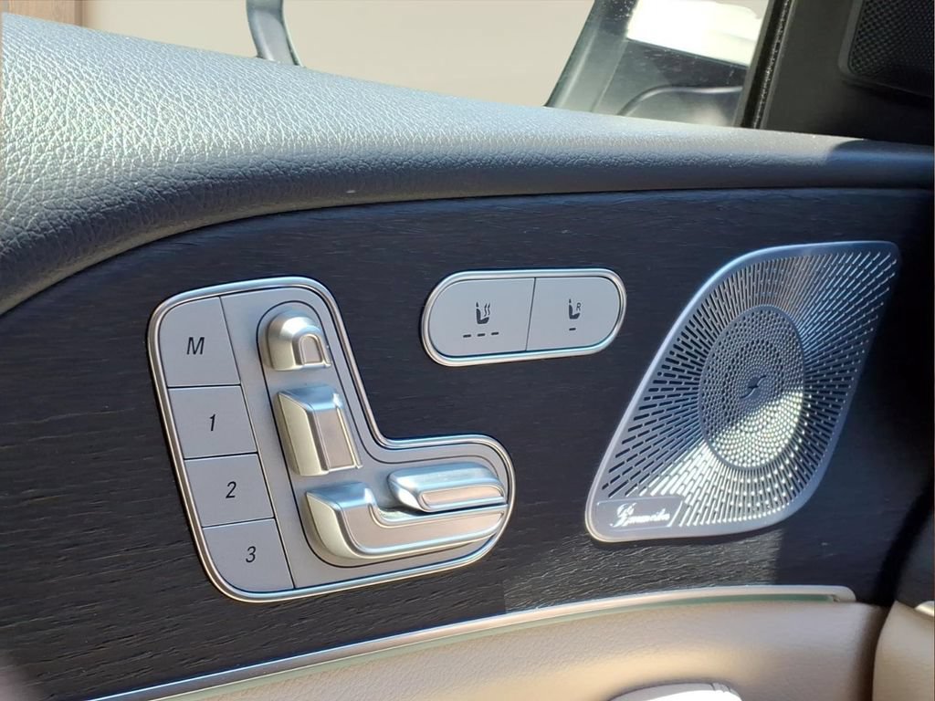 Used 2020 Mercedes-Benz GLS 450 4MATIC image 8