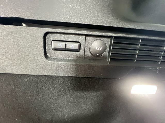 Used 2023 Lincoln Nautilus AWD image 33