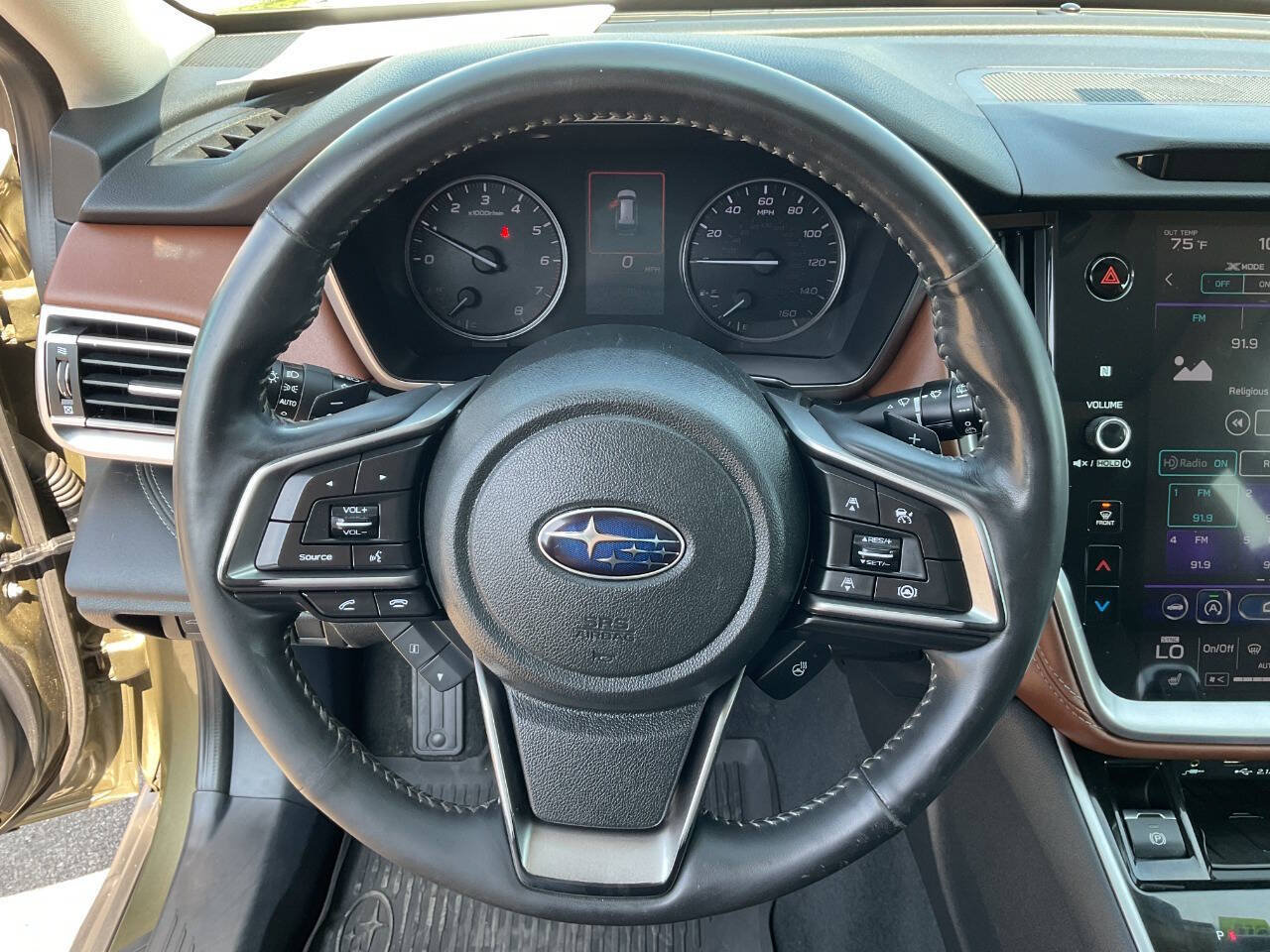 Used 2020 Subaru Outback Touring w/ Popular Package #2 AWD/4WD image 18