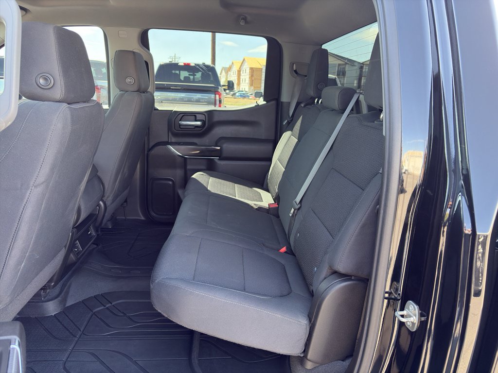 Used 2021 Chevrolet Silverado 1500 Custom Trail Boss w/ Midnight Edition AWD/4WD image 17