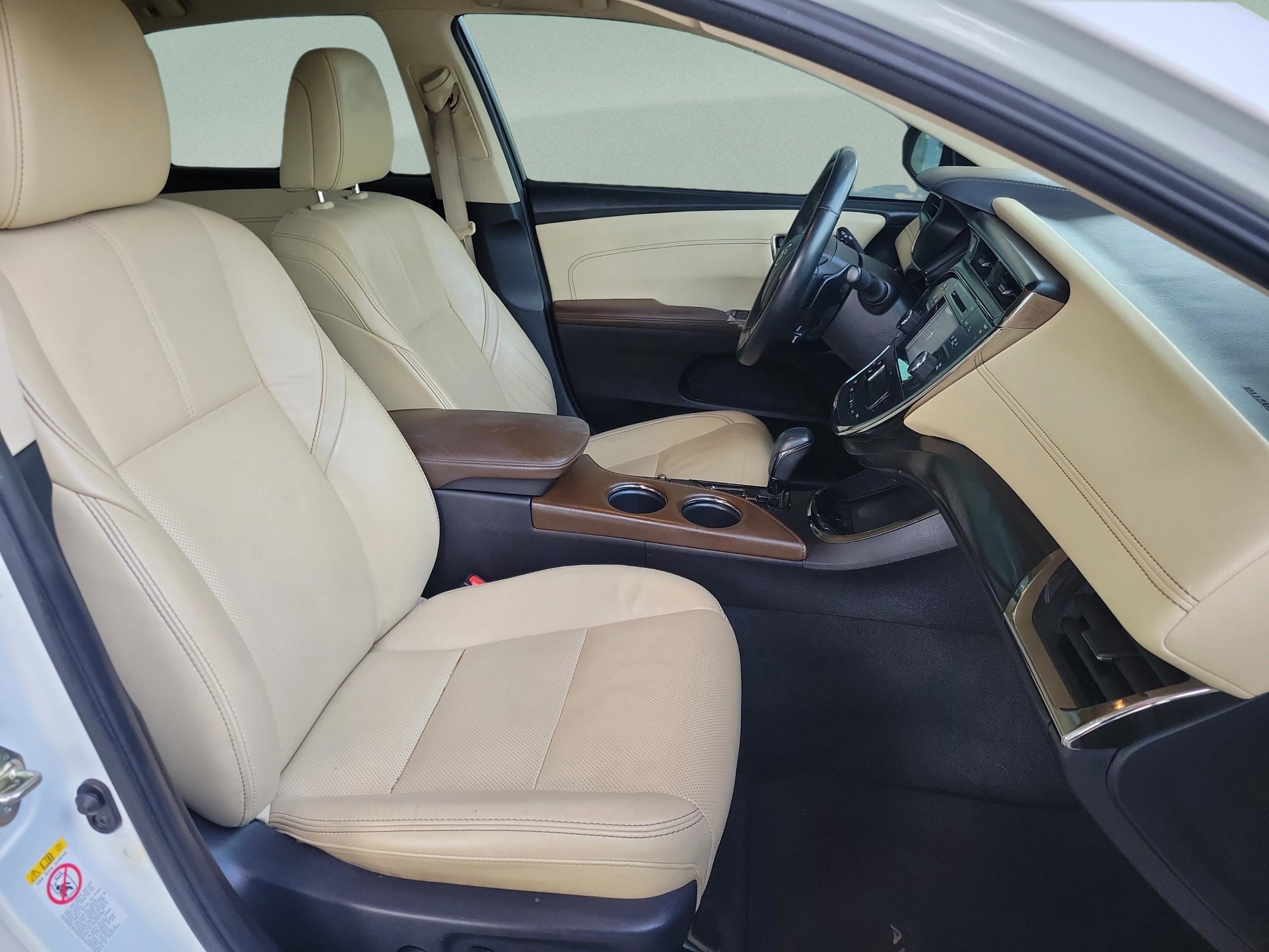 Used 2017 Toyota Avalon Limited FWD image 32