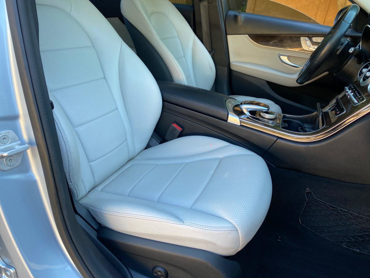 Used 2015 Mercedes-Benz C 300 Sedan image 48