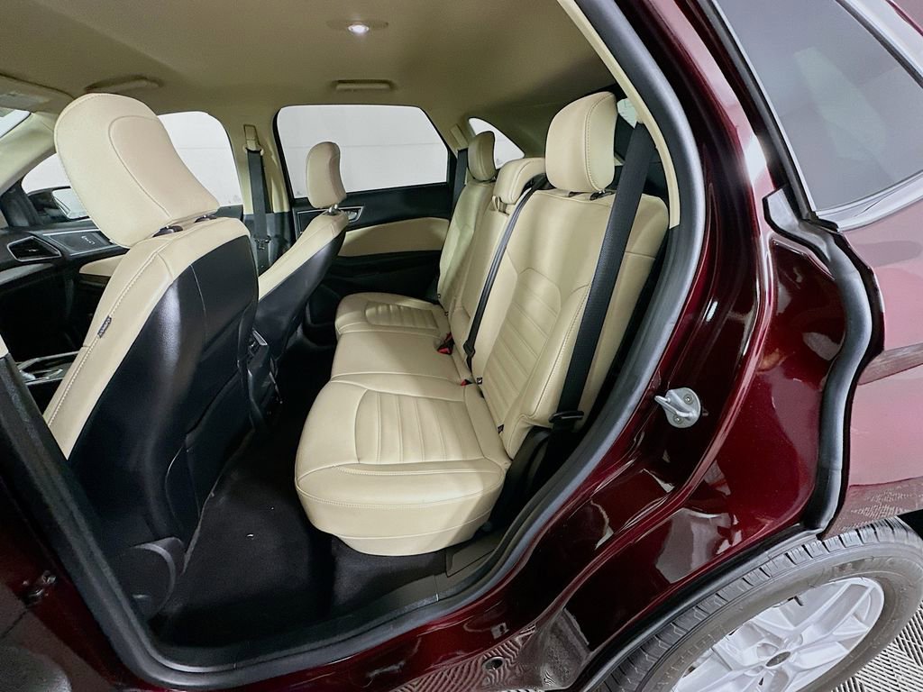 Used 2023 Ford Edge SEL w/ Convenience Package image 31