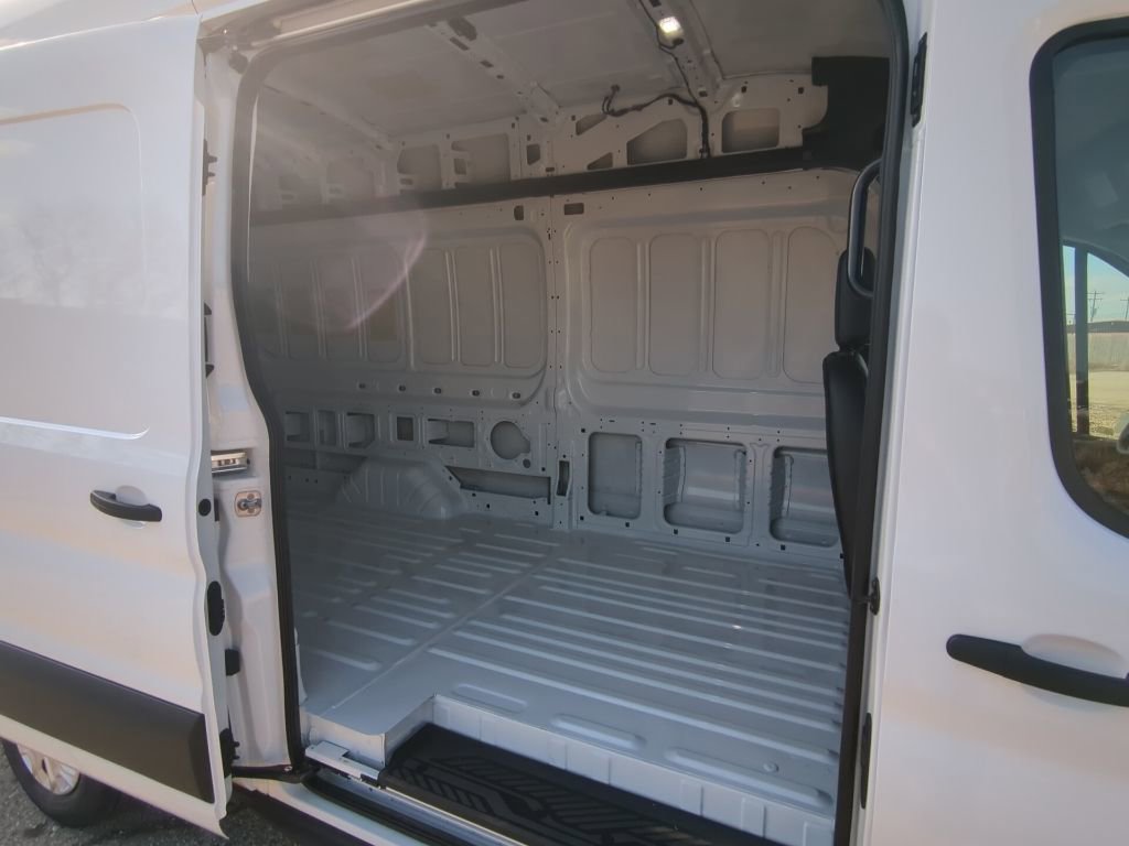 New 2026 Ford Transit 350 148 High Roof Extended RWD image 12