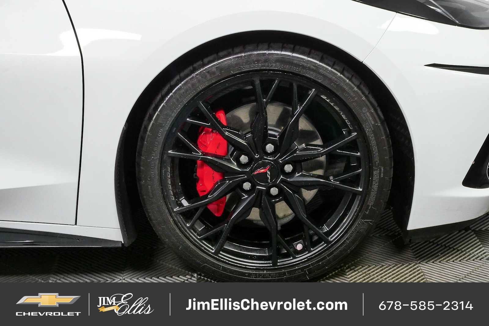 Certified 2024 Chevrolet Corvette Stingray Preferred Cpe w/ Stealth Interior Trim Package RWD image 33
