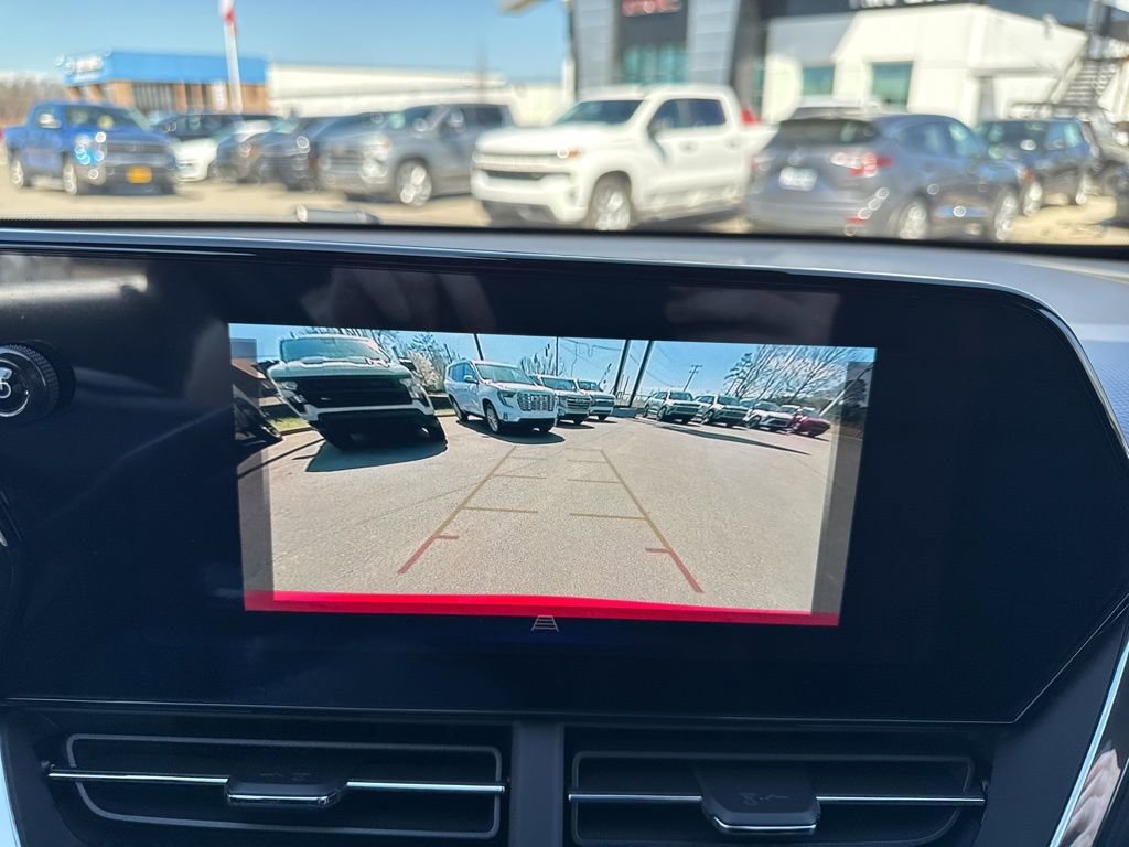 New 2026 Chevrolet Trax RS w/ Sunroof Package image 20