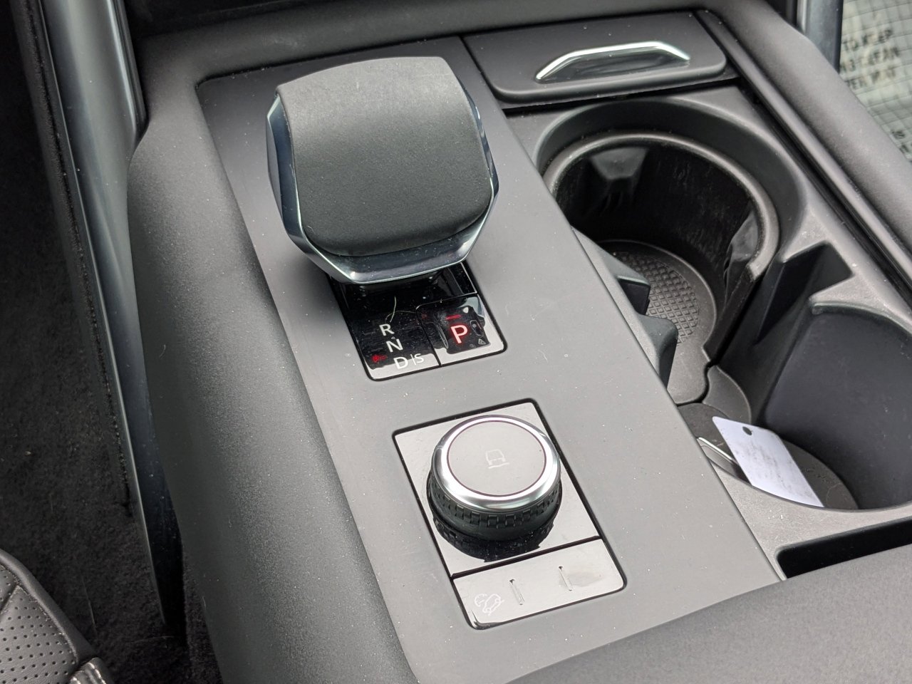 Used 2023 Land Rover Discovery S R-Dynamic AWD/4WD image 23