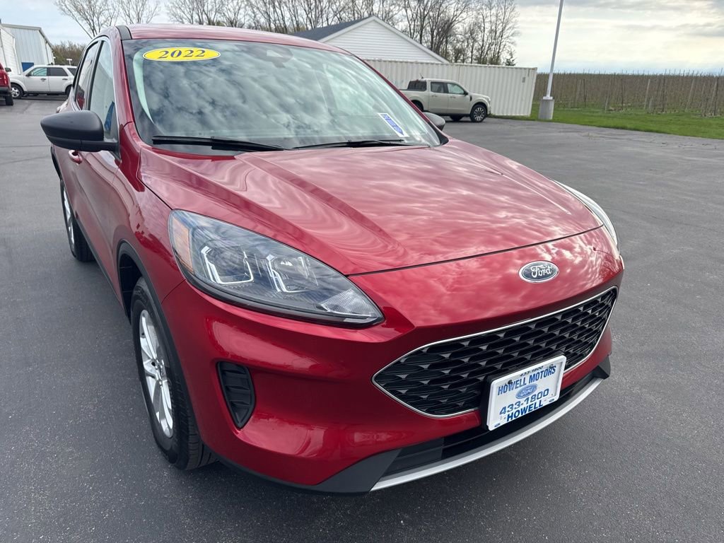 Used 2022 Ford Escape SE w/ Cold Weather Package