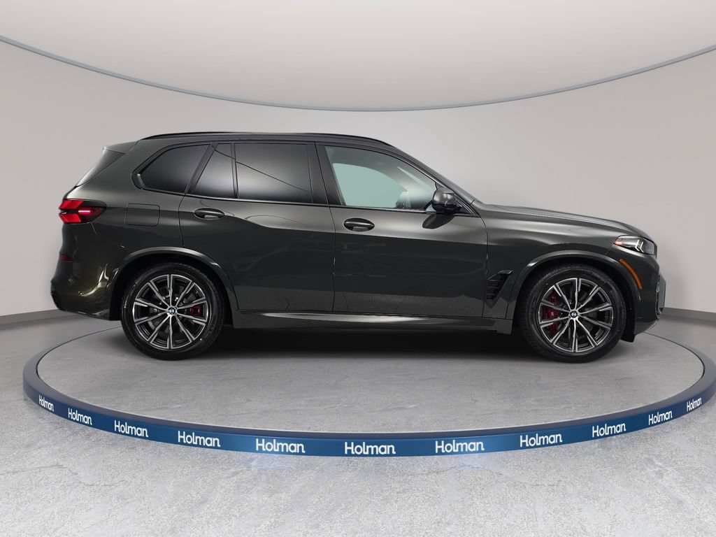 New 2026 BMW X5 xDrive50e w/ M Sport Package AWD/4WD image 4