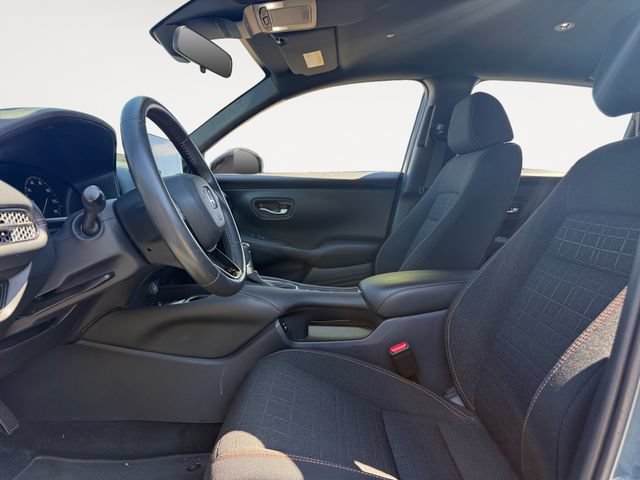 Used 2024 Honda HR-V Sport image 9