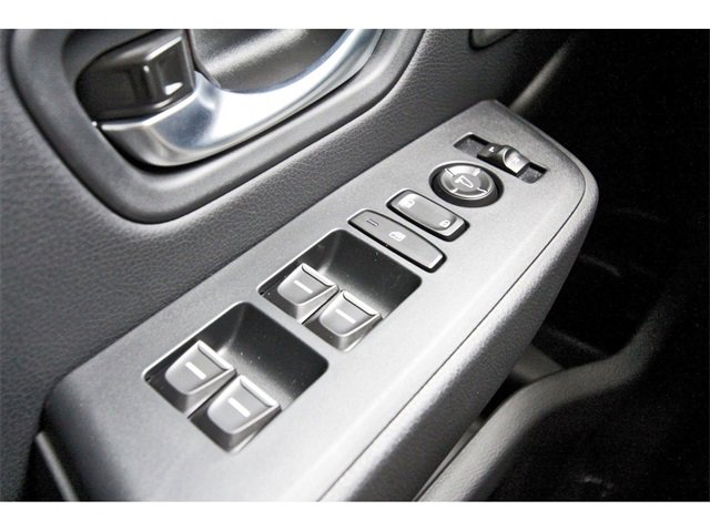 New 2025 Honda Pilot Touring image 18