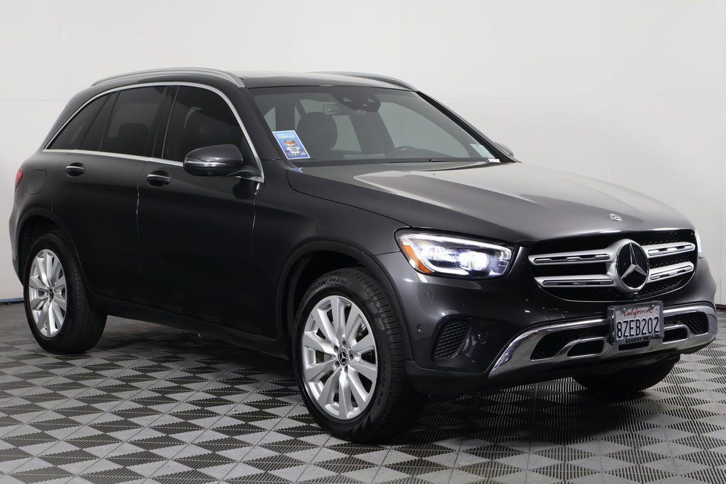 Used 2020 Mercedes-Benz GLC 300 4MATIC image 3