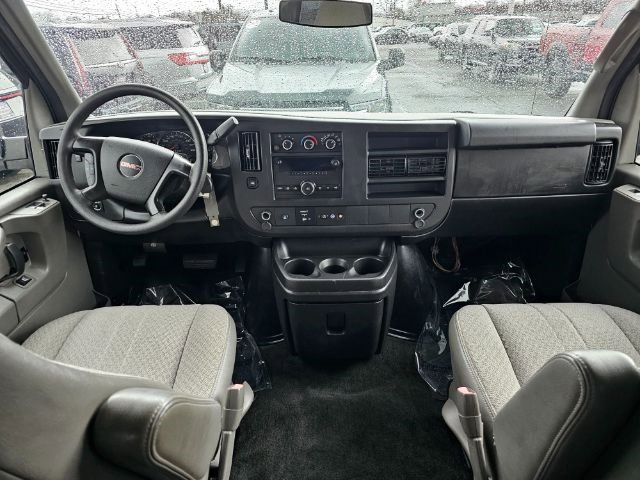 Used 2013 GMC Savana 3500 LT w/ LT Preferred Equipment Group image 9