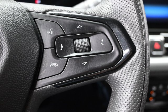 Used 2025 Chevrolet TrailBlazer LT FWD image 28