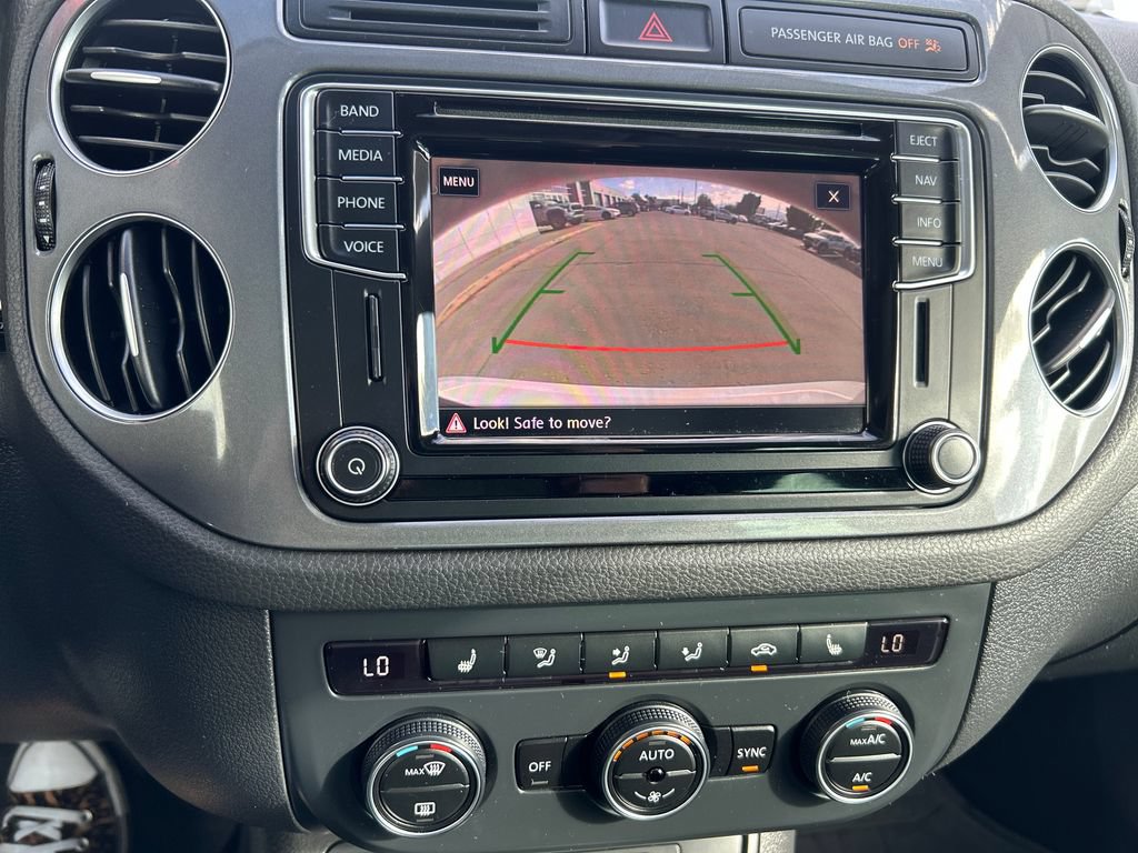 Used 2017 Volkswagen Tiguan Sport AWD/4WD image 28