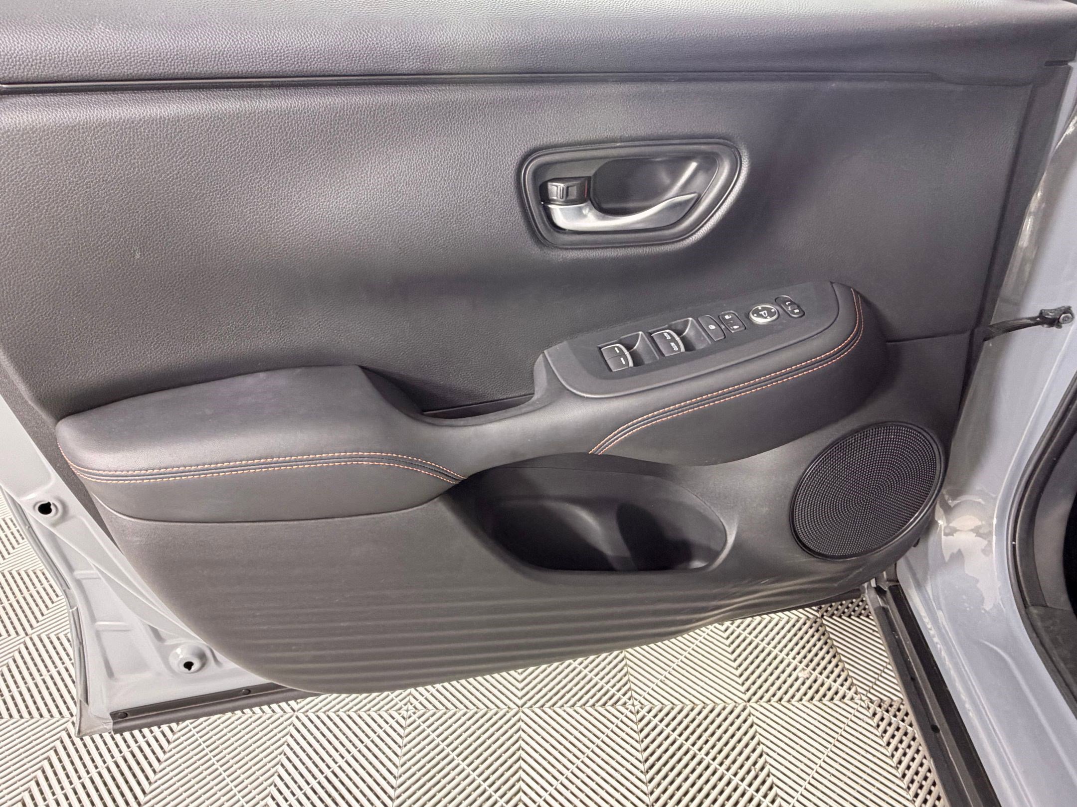 Certified 2023 Honda HR-V Sport image 13