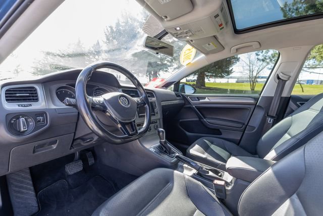 Used 2015 Volkswagen Golf SE w/ Lighting Package FWD image 10
