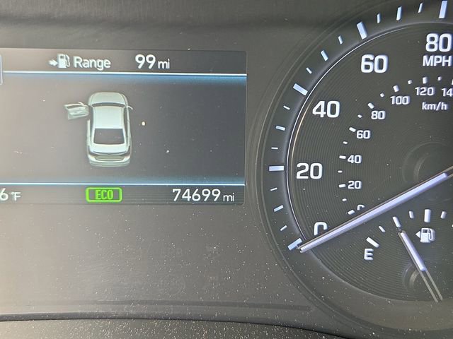 Used 2018 Genesis G80 3.8 image 27