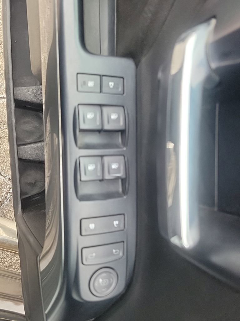 Used 2014 Chevrolet Silverado 1500 LT w/ LT Convenience Package image 17