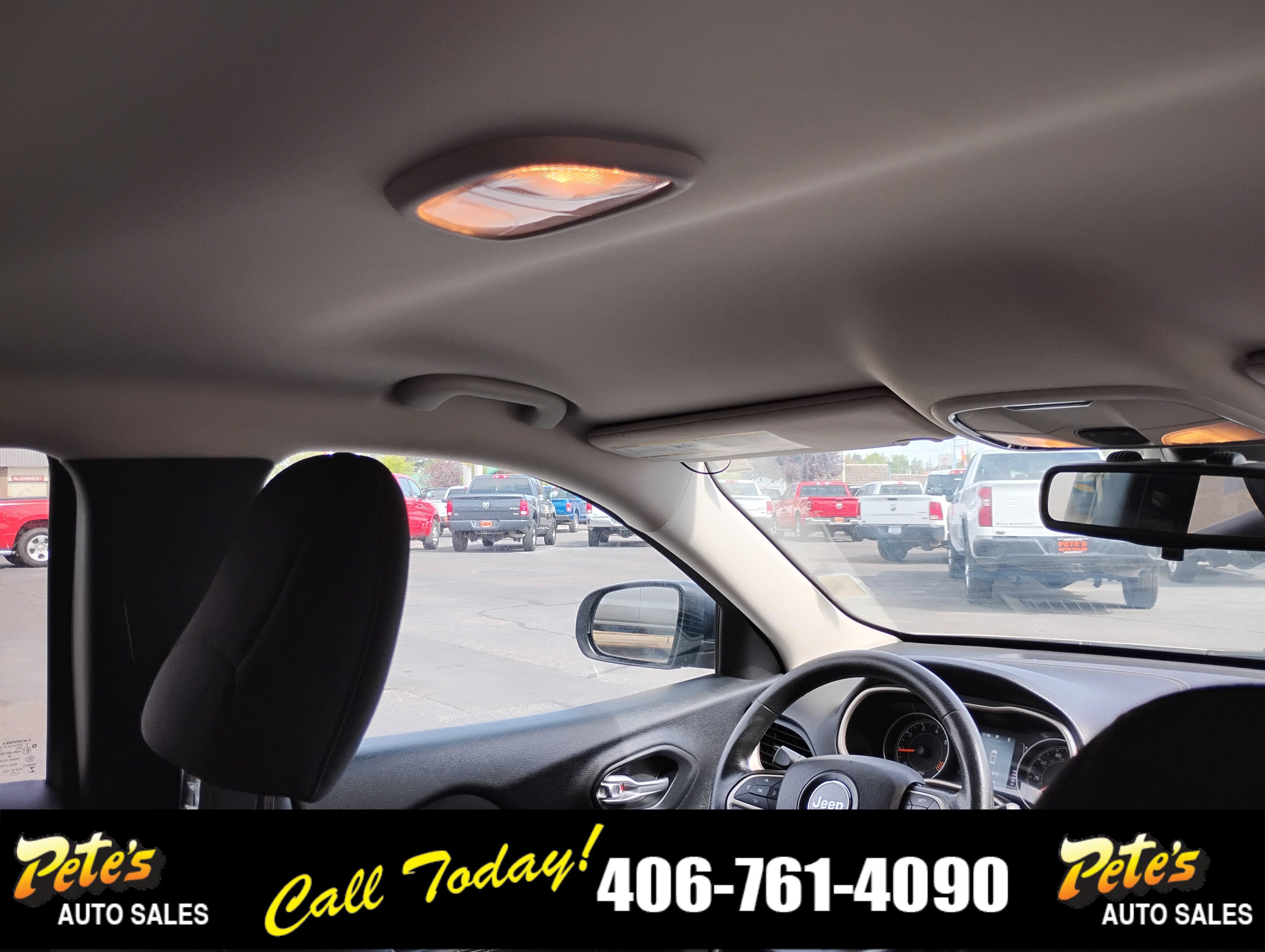 Used 2015 Jeep Cherokee Sport AWD/4WD image 35