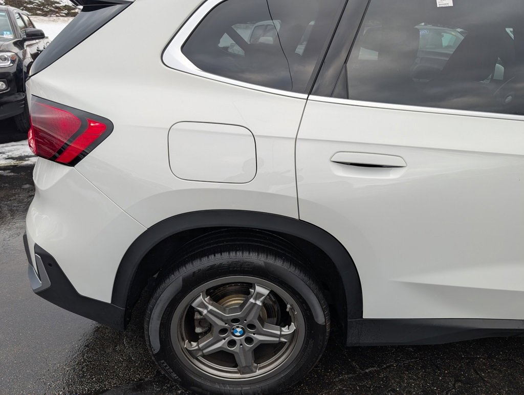 Used 2023 BMW X1 xDrive28i image 8