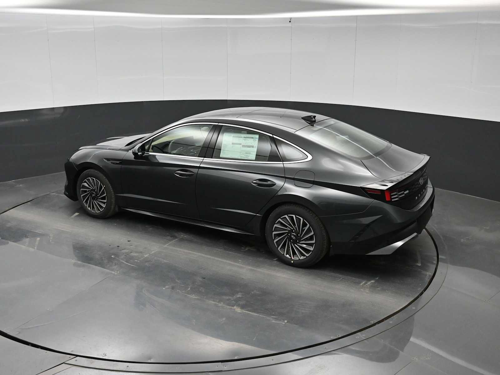 New 2026 Hyundai Sonata Limited FWD image 31