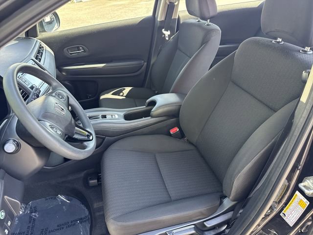 Used 2018 Honda HR-V LX image 14
