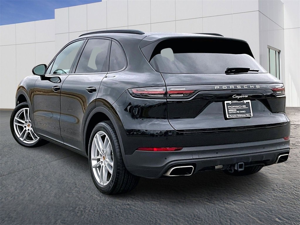 Used 2023 Porsche Cayenne image 3