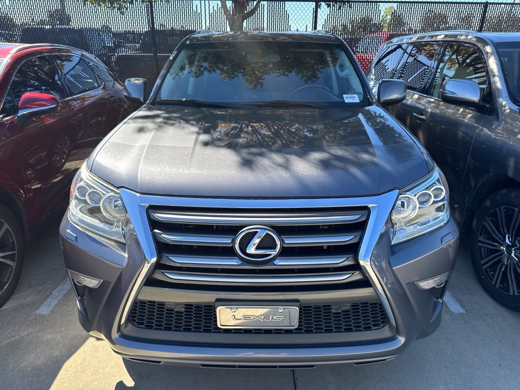 Used 2017 Lexus GX 460 Premium w/ Premium Package AWD/4WD image 3