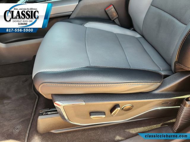 Used 2023 Ford F150 Lightning Lariat image 26