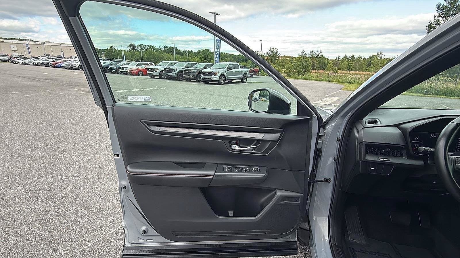 Certified 2026 Honda CR-V TrailSport image 23