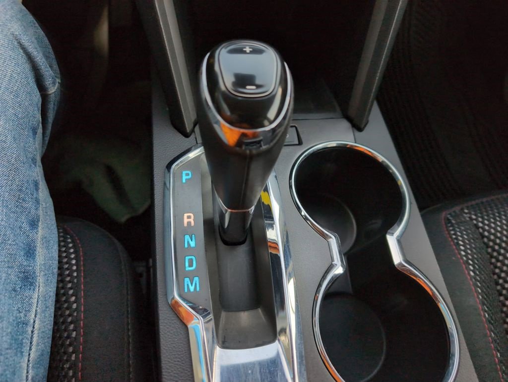 Used 2017 Chevrolet Equinox LT w/ Convenience Package image 21