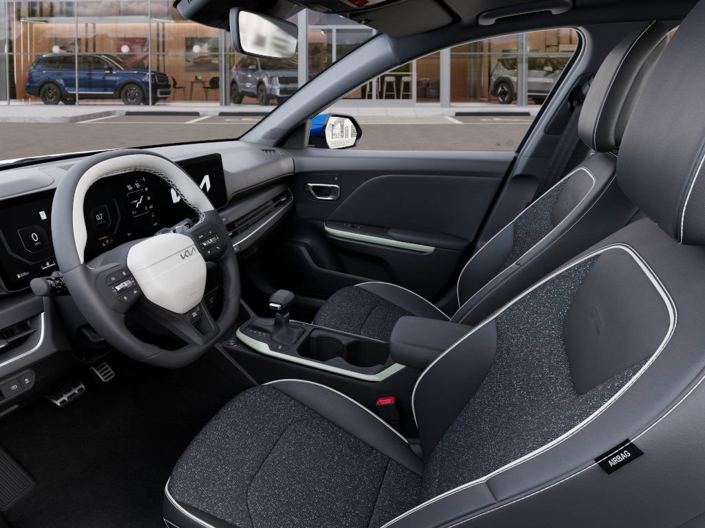 New 2025 Kia K4 GT-Line w/ GT-Line Sunroof Package FWD image 17