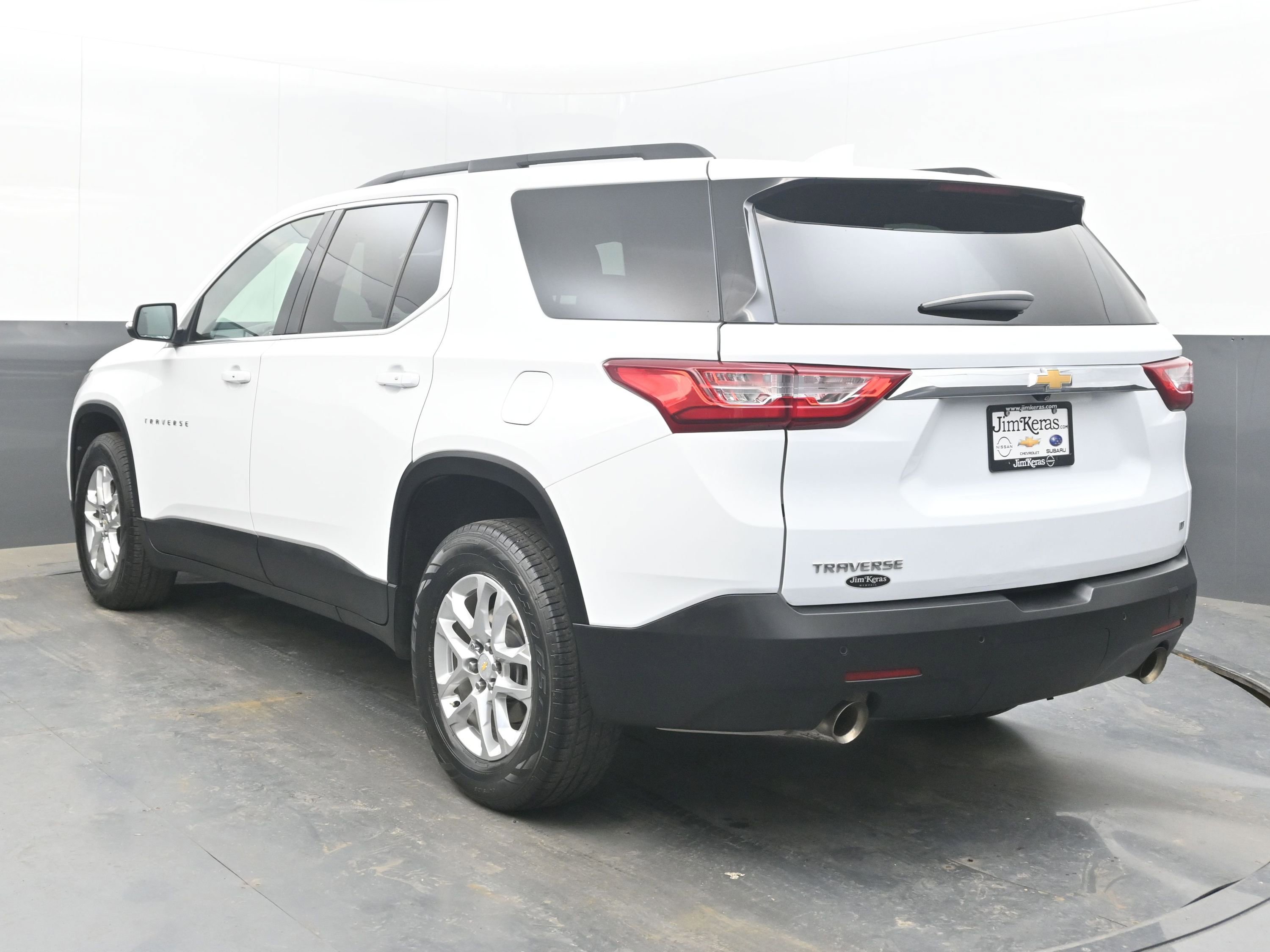 Used 2021 Chevrolet Traverse LT image 6