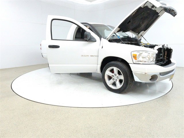Used 2007 Dodge Ram 1500 Truck SLT image 1