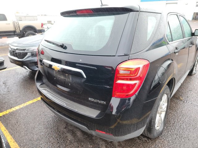 Used 2016 Chevrolet Equinox LS FWD image 3