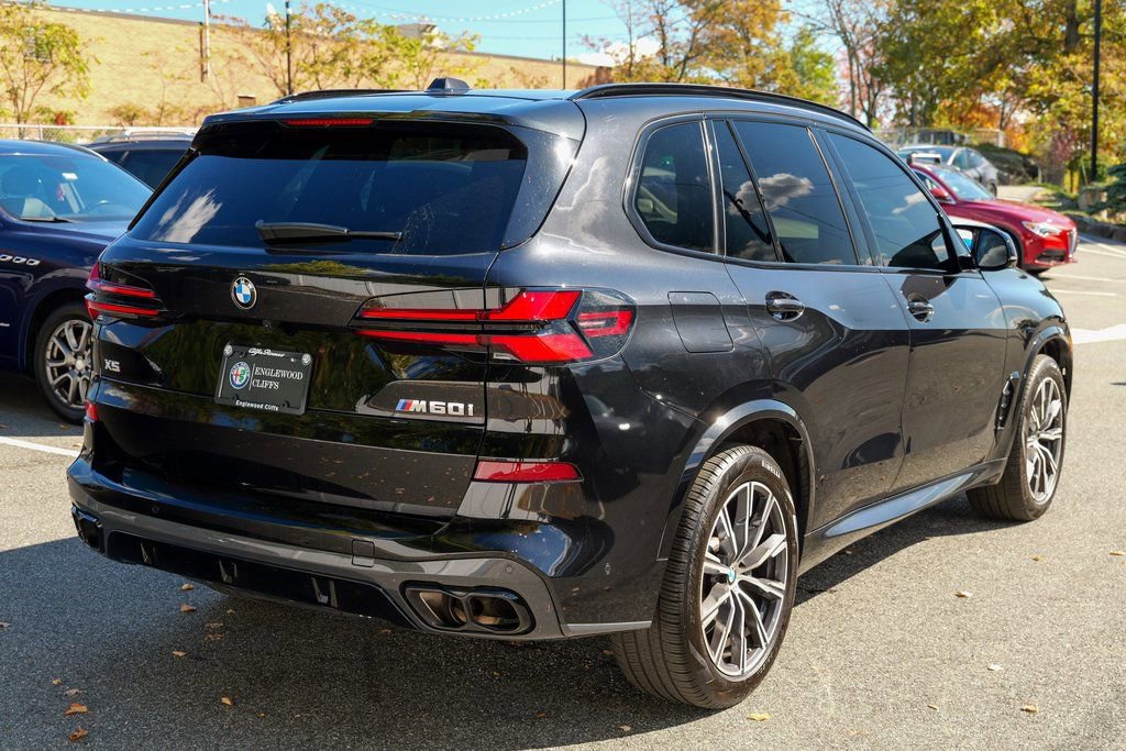 Used 2024 BMW X5 M60i w/ Executive Package image 7