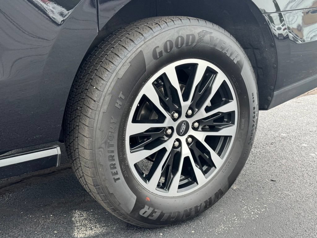 Certified 2025 Ford Expedition Max Platinum AWD/4WD image 33