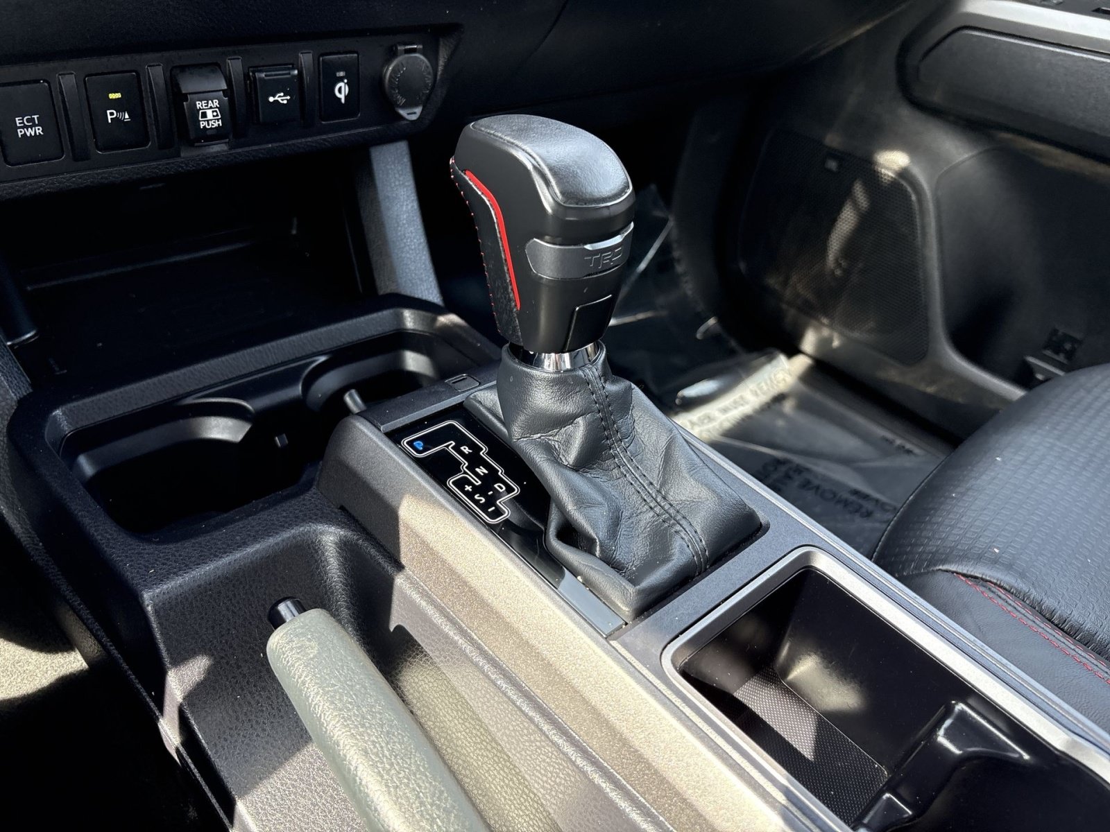 Used 2022 Toyota Tacoma TRD Pro AWD/4WD image 22