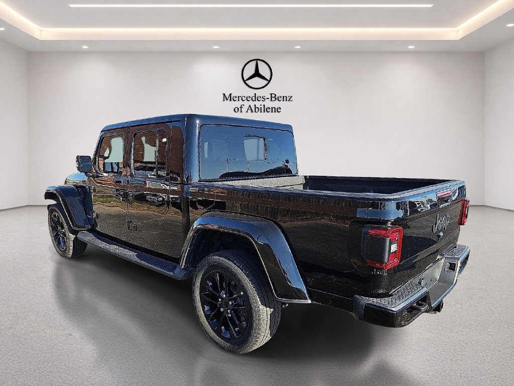 Used 2022 Jeep Gladiator Overland AWD/4WD image 4