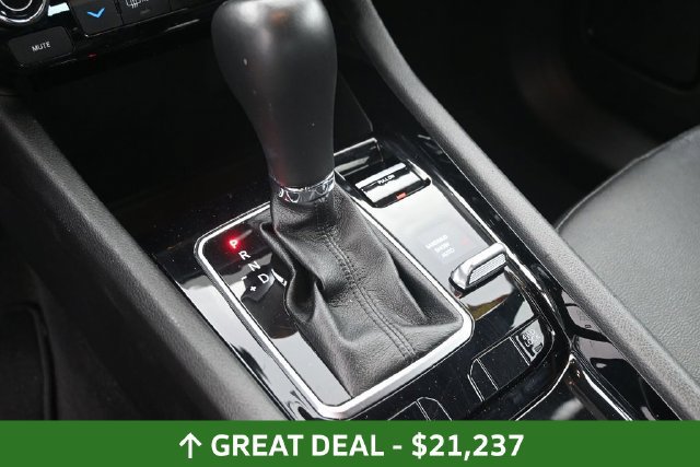 Used 2025 Jeep Compass Limited AWD/4WD image 24