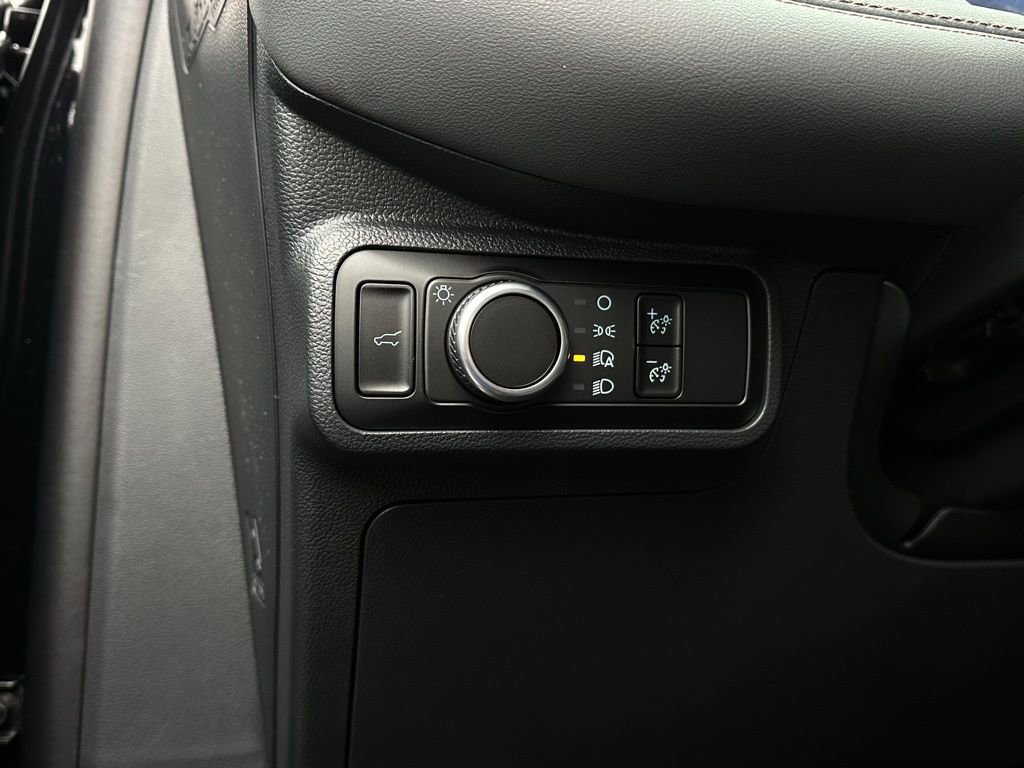 New 2026 Ford Explorer ST-Line w/ Premium Package image 16