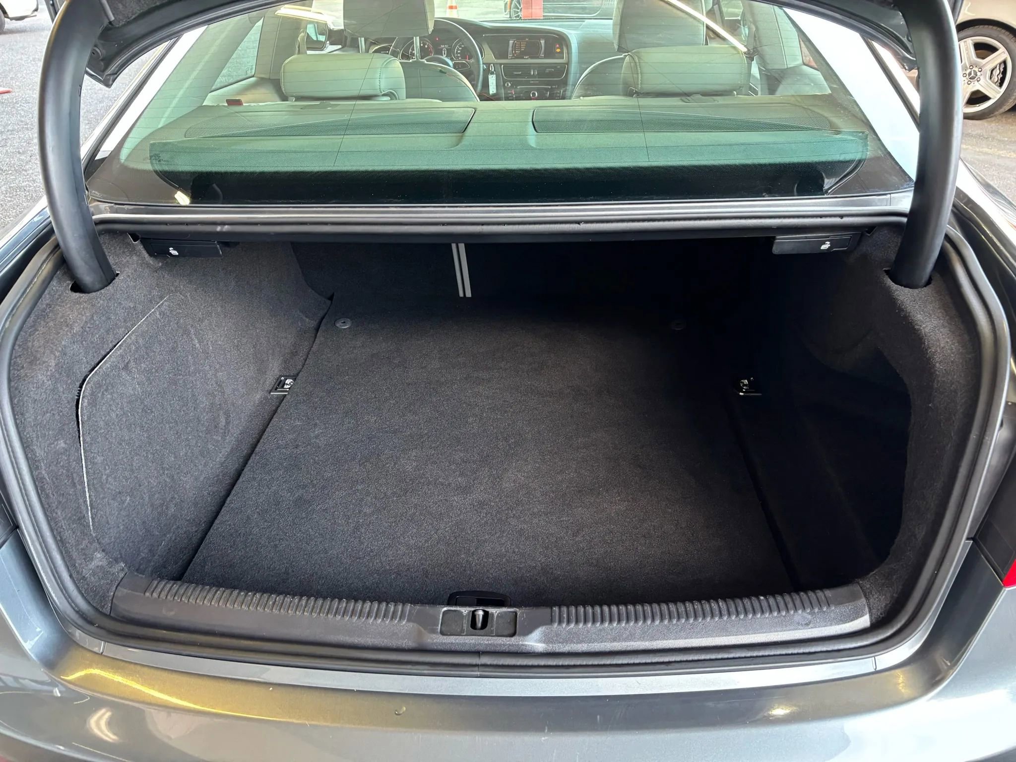 Used 2013 Audi A5 2.0T Premium image 12