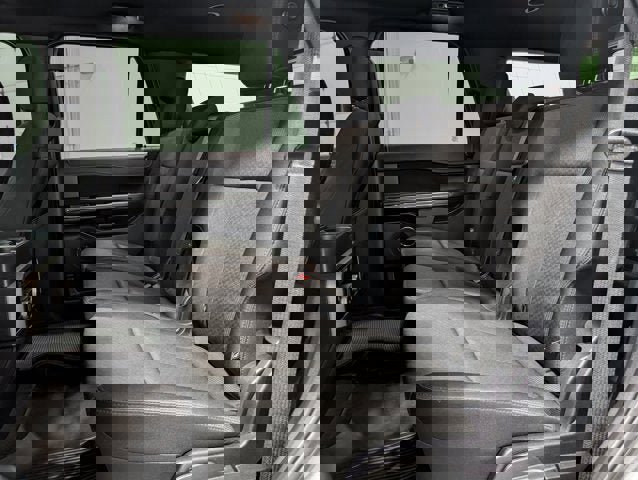 Used 2020 Ford Expedition XLT w/ FX4 Off-Road Package image 19