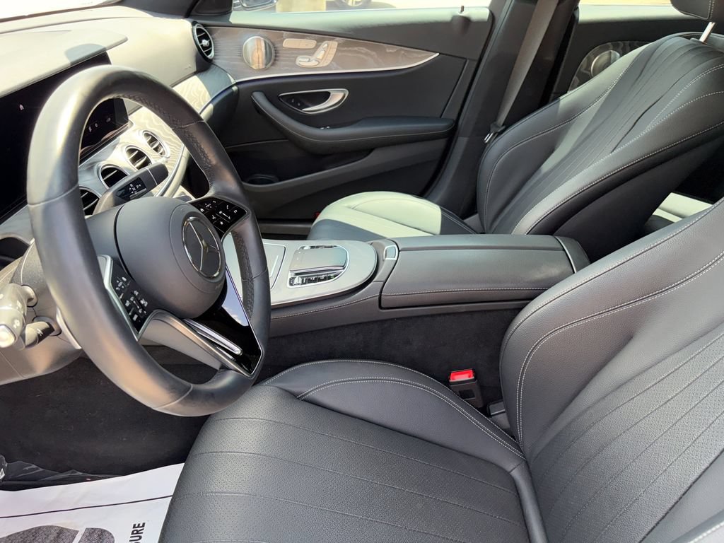 Used 2022 Mercedes-Benz E 350 Sedan image 9