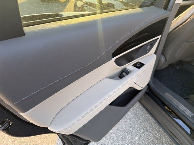 Used 2024 Lincoln Nautilus Reserve w/ Equipment Group 202A image 20