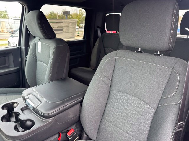 New 2027 RAM 3500 Tradesman AWD/4WD image 13