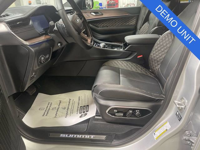 New 2025 Jeep Grand Cherokee L Summit w/ Advanced Protech Group IV image 11
