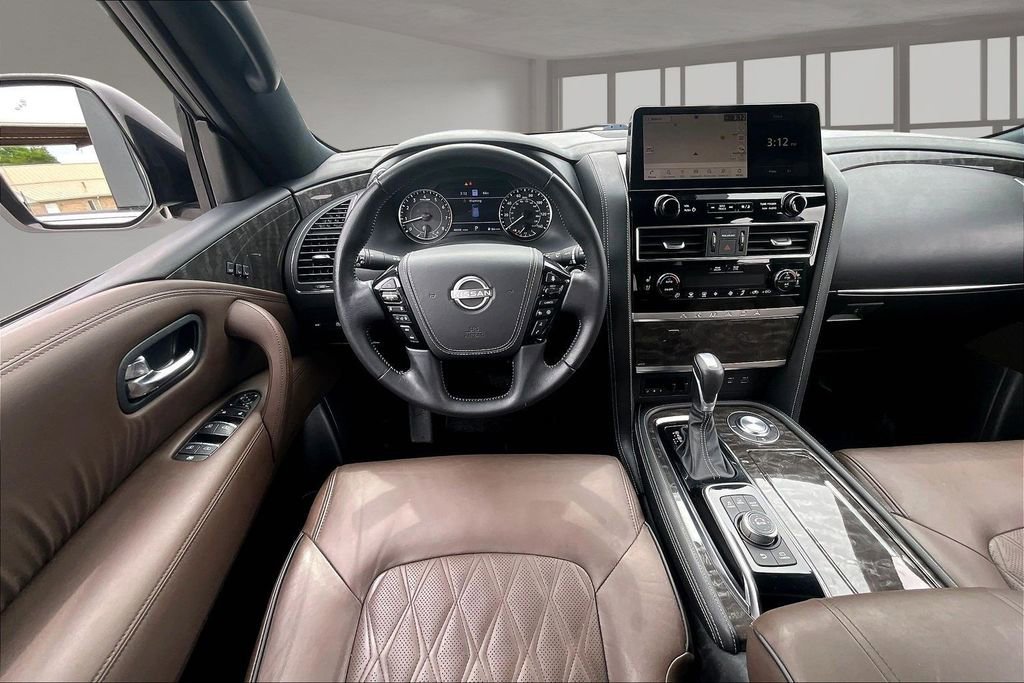 Used 2023 Nissan Armada Platinum w/ Captain's Chairs Package RWD image 8